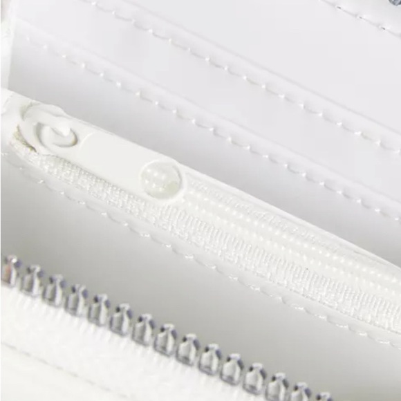 HELLO KITTY WALLET - Picture 4 of 4